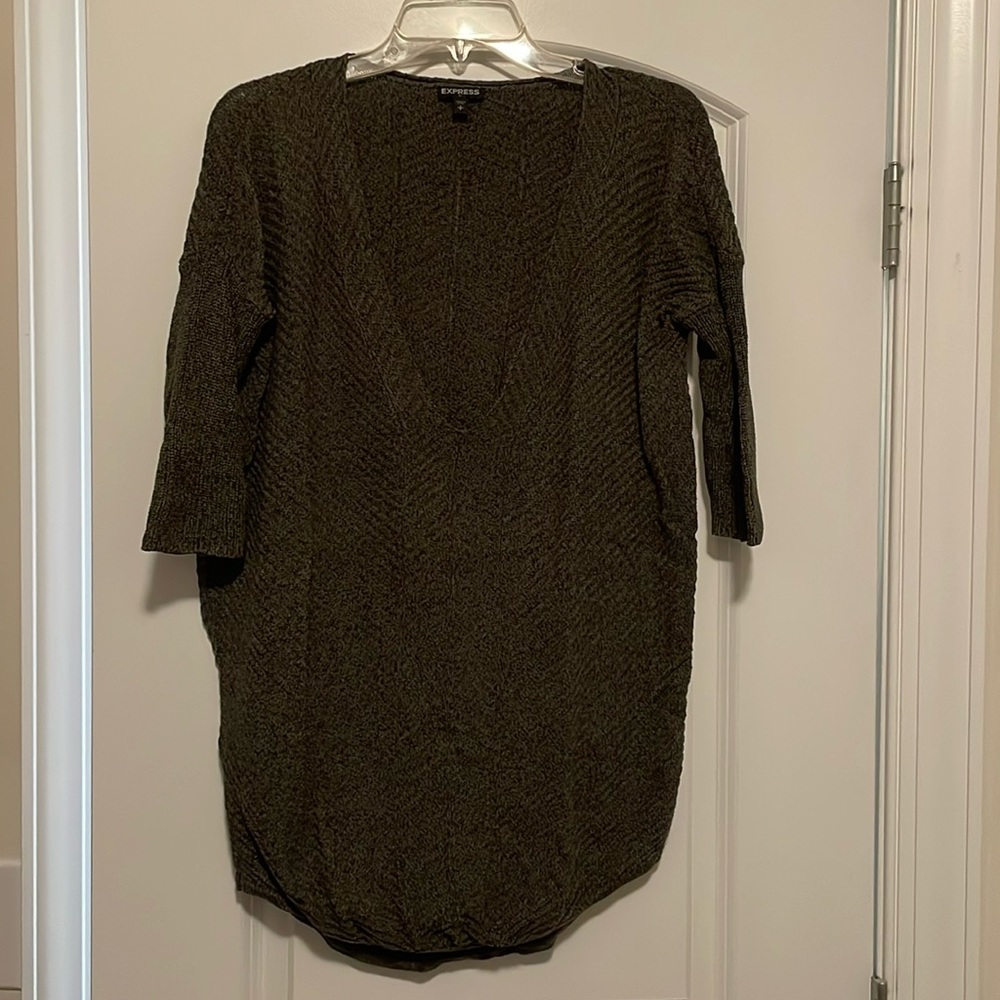 Women’s Express Tunic Sweater, size Small